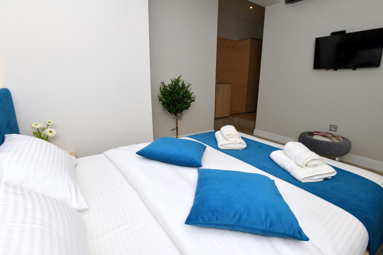 President Aparthotel Cacak Exterior photo