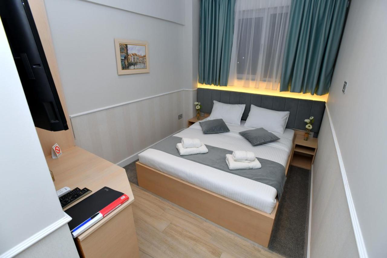 President Aparthotel Cacak Exterior photo